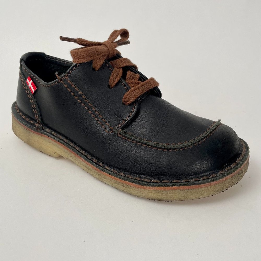 Black Leather Women's Shoe